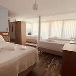 Teras Butik * ספריהיסאר