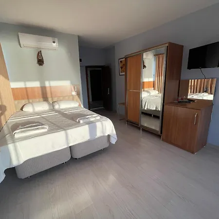 Teras Butik Сеферихисар