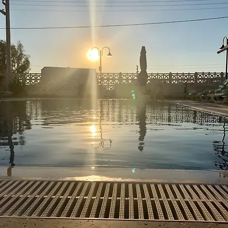 Teras Butik Сеферихисар