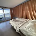 Teras Butik *
